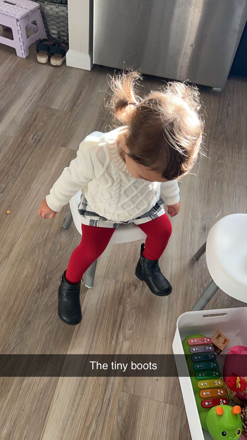 snap of a little girl in boots